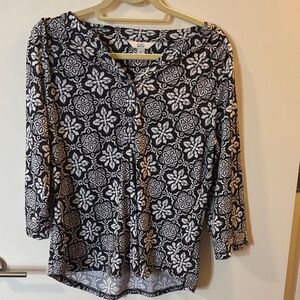 Croft & Barrow Black and White Floral Blouse